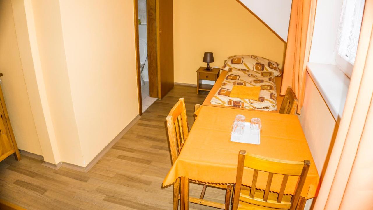 Penzion S Restauraci Na Furhaple Šakvice Zewnętrze zdjęcie